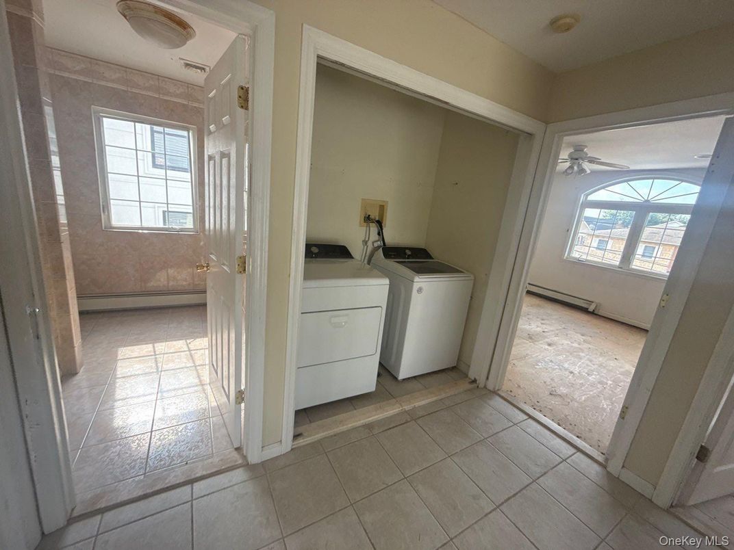 Interior, Utility Closets, Washer