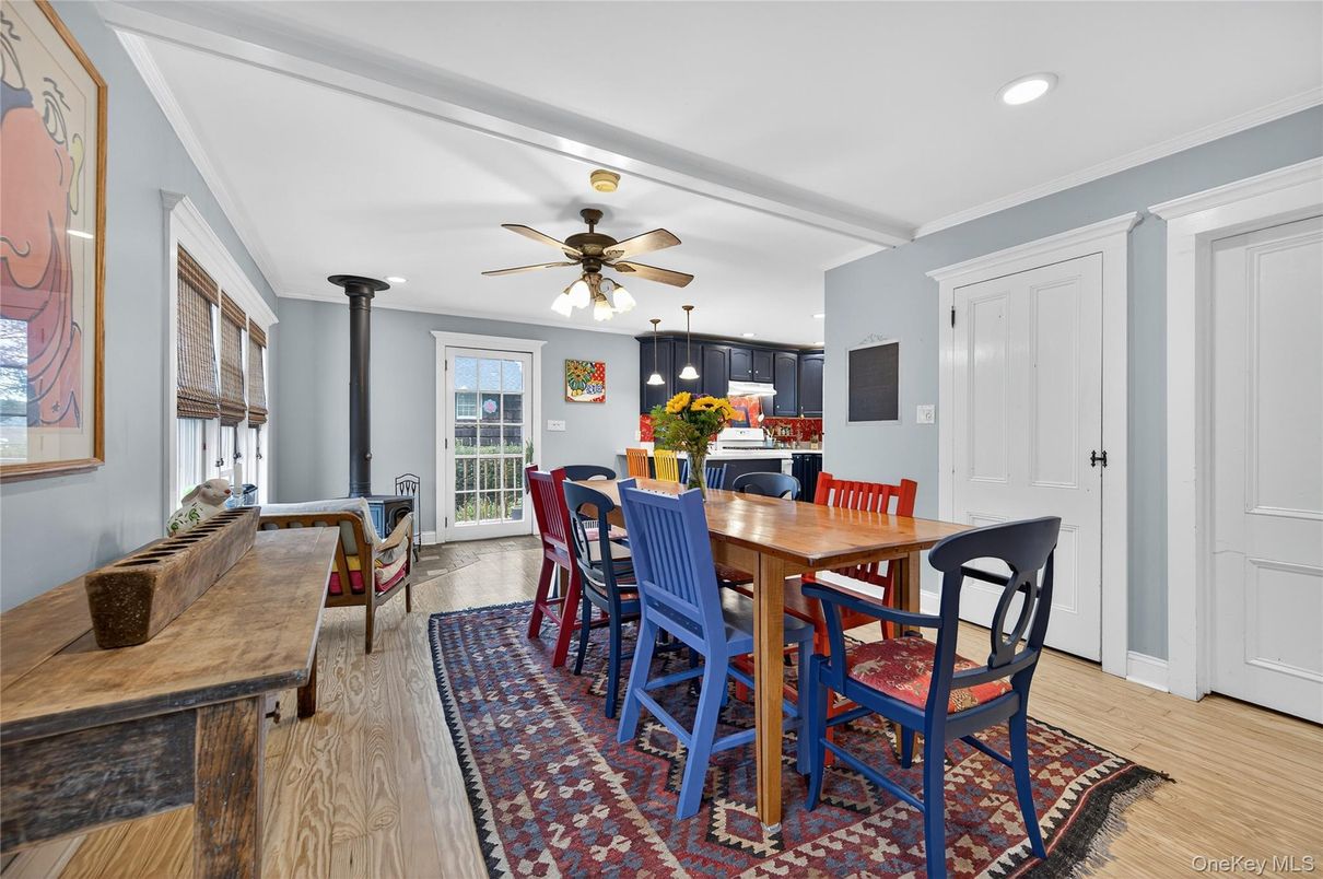 Dining room, Interior, Kitchen, Recessed Lighting, Wood Texture Flooring