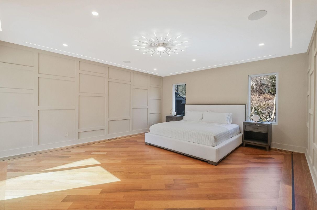 Bedroom, Interior, Recessed Lighting, Wood Texture Flooring