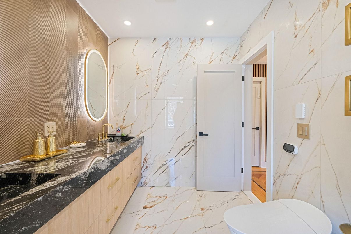 Bathroom, Dual Sink Vanities, Interior, Marble, Marble Walls, Recessed Lighting