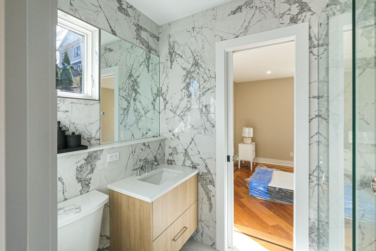 Bathroom, Interior, Marble Walls, Recessed Lighting, Wood Texture Flooring