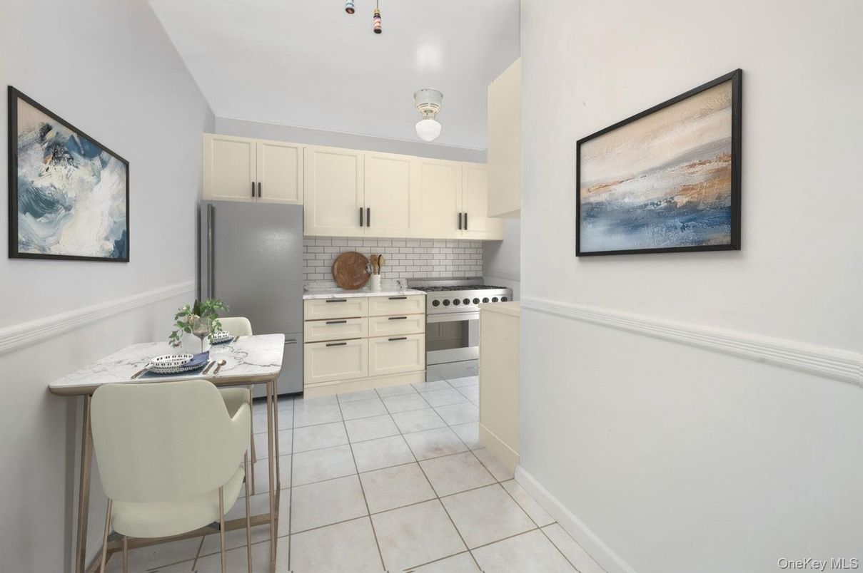 Dining room, Interior, Kitchen, Stainless Steel Appliances