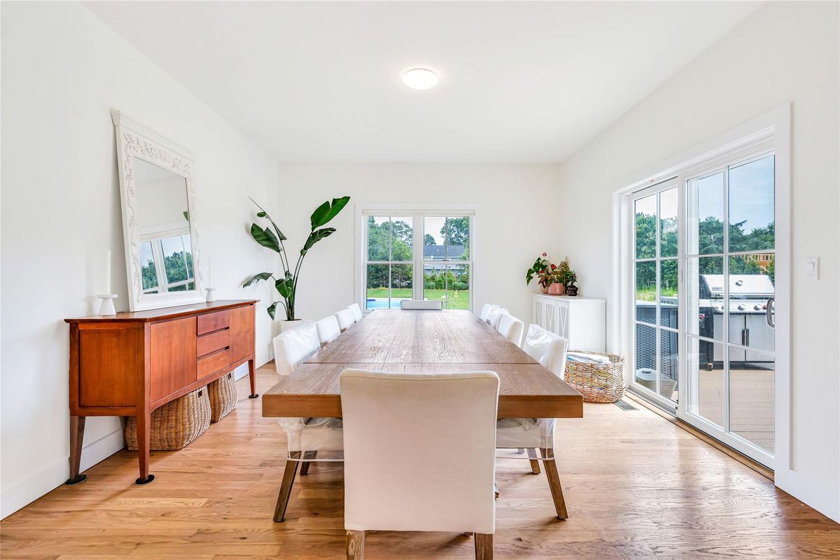 Dining room, Interior, Recessed Lighting, Wood Texture Flooring