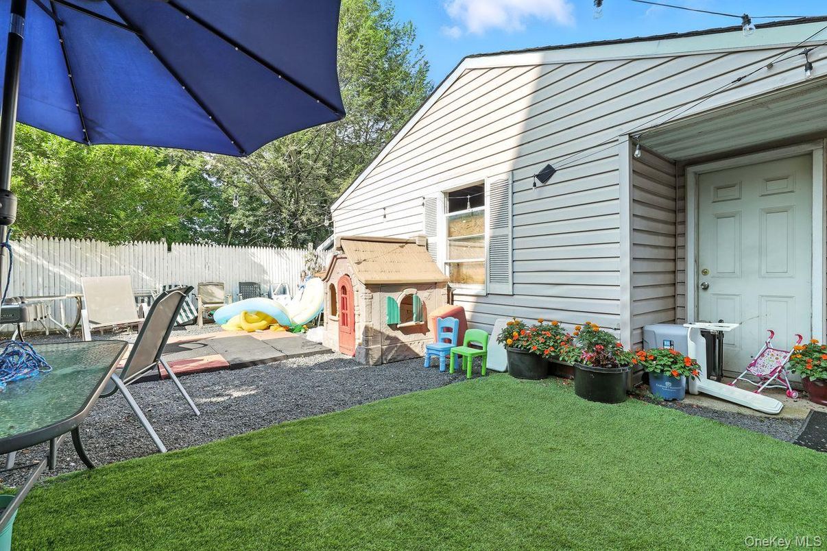 Backyard, Exterior, Playground