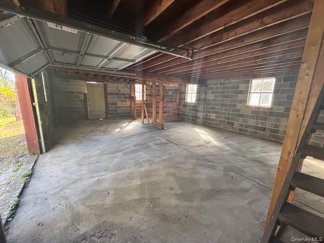 Garage, Interior, Stone Walls, Wooden Beams