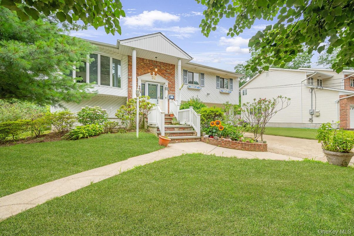 Exterior, Facade, Brick Facade, None