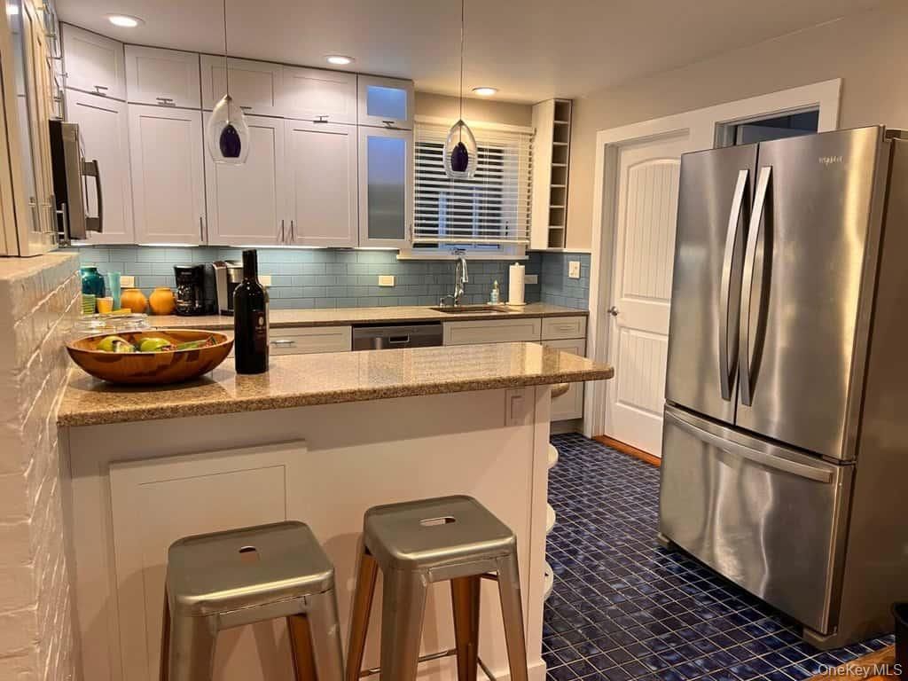 Interior, Kitchen, Pendant Lights, Recessed Lighting