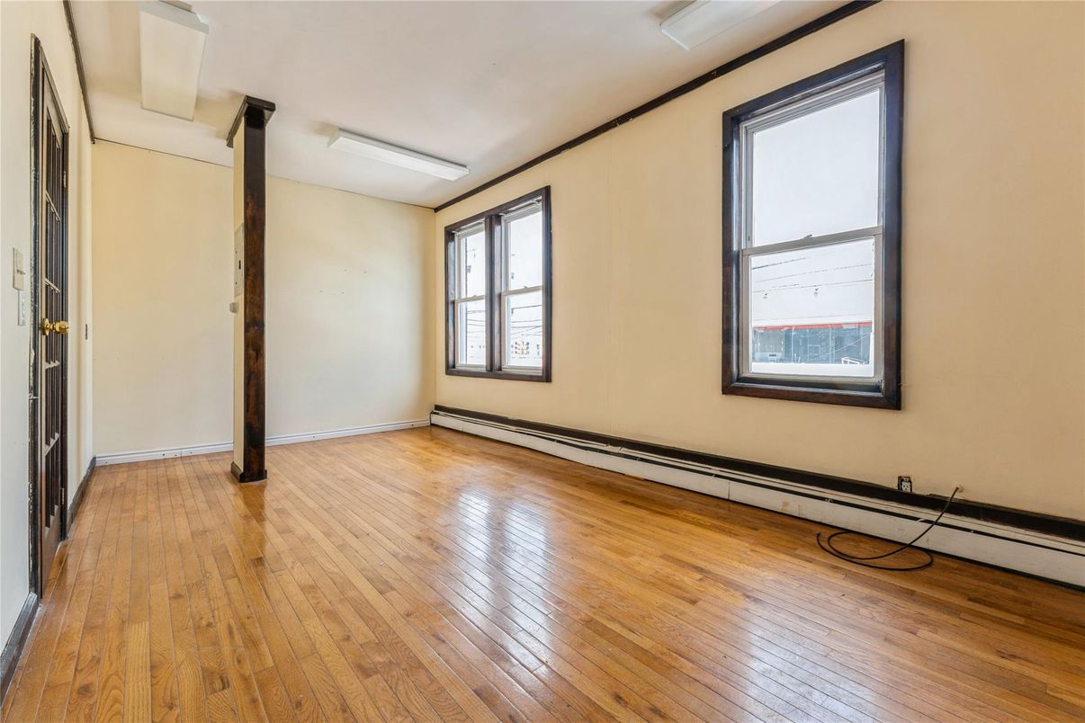 Empty room, Interior, Wood Texture Flooring