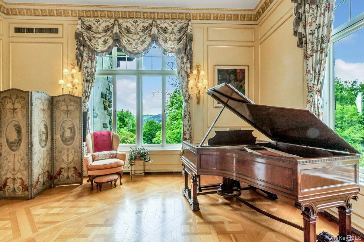 Interior, Piano, Wood Texture Flooring