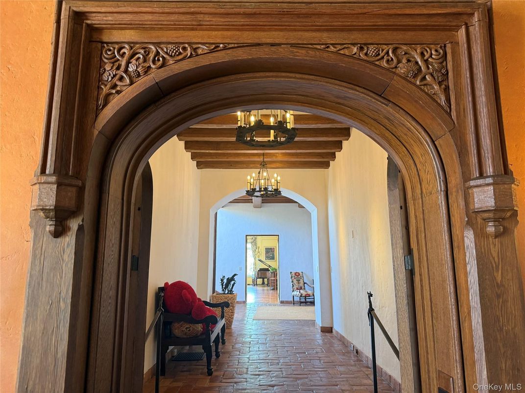 Chandelier, Interior, Wooden Beams, Wood Texture Flooring