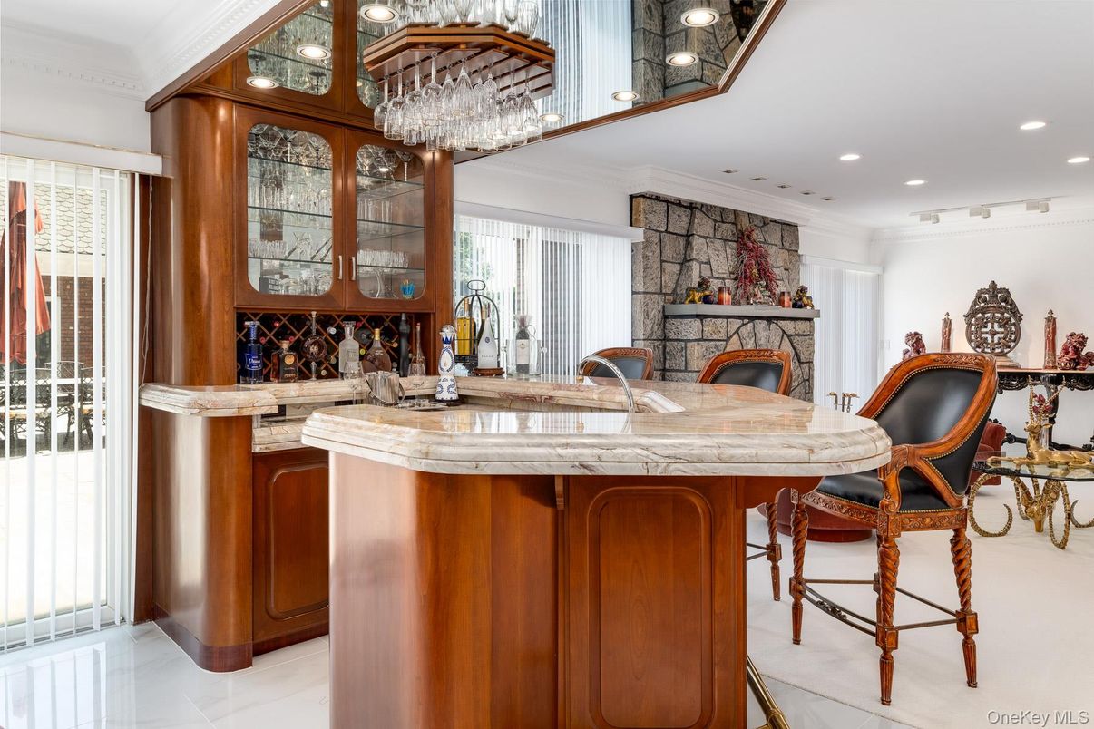 Chandelier, Interior, Recessed Lighting