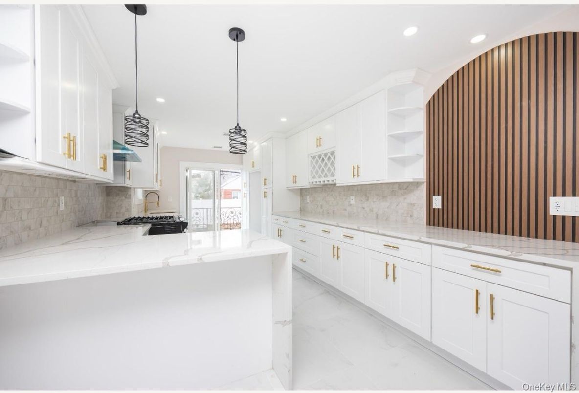 Interior, Kitchen, Marble, Pendant Lights, Recessed Lighting