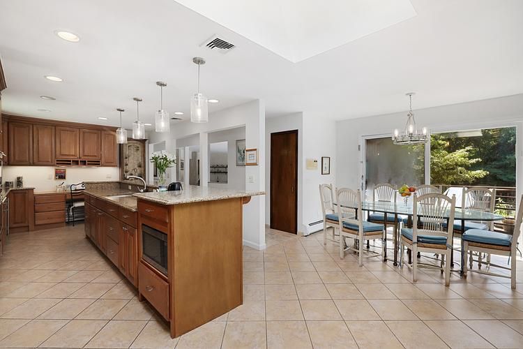 Chandelier, Dining room, Interior, Kitchen, Pendant Lights, Recessed Lighting