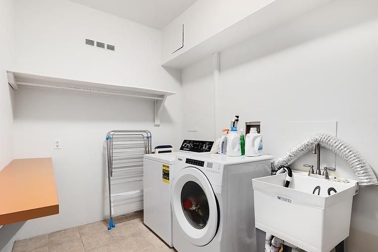 Interior, Washer