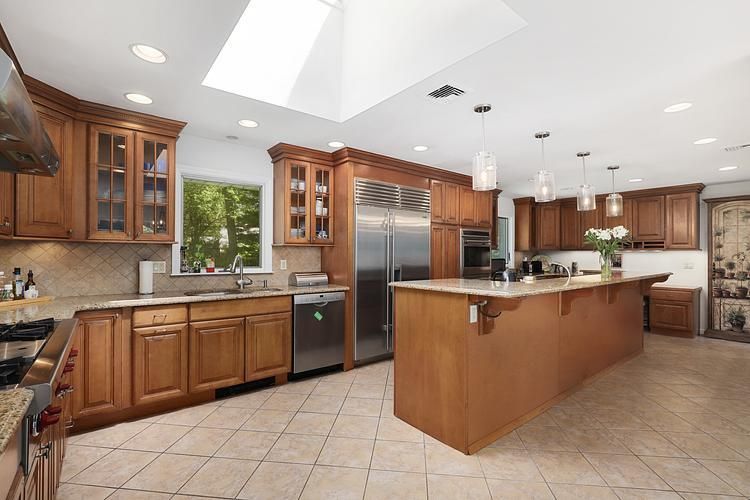 Interior, Kitchen, Pendant Lights, Recessed Lighting, Stainless Steel Appliances