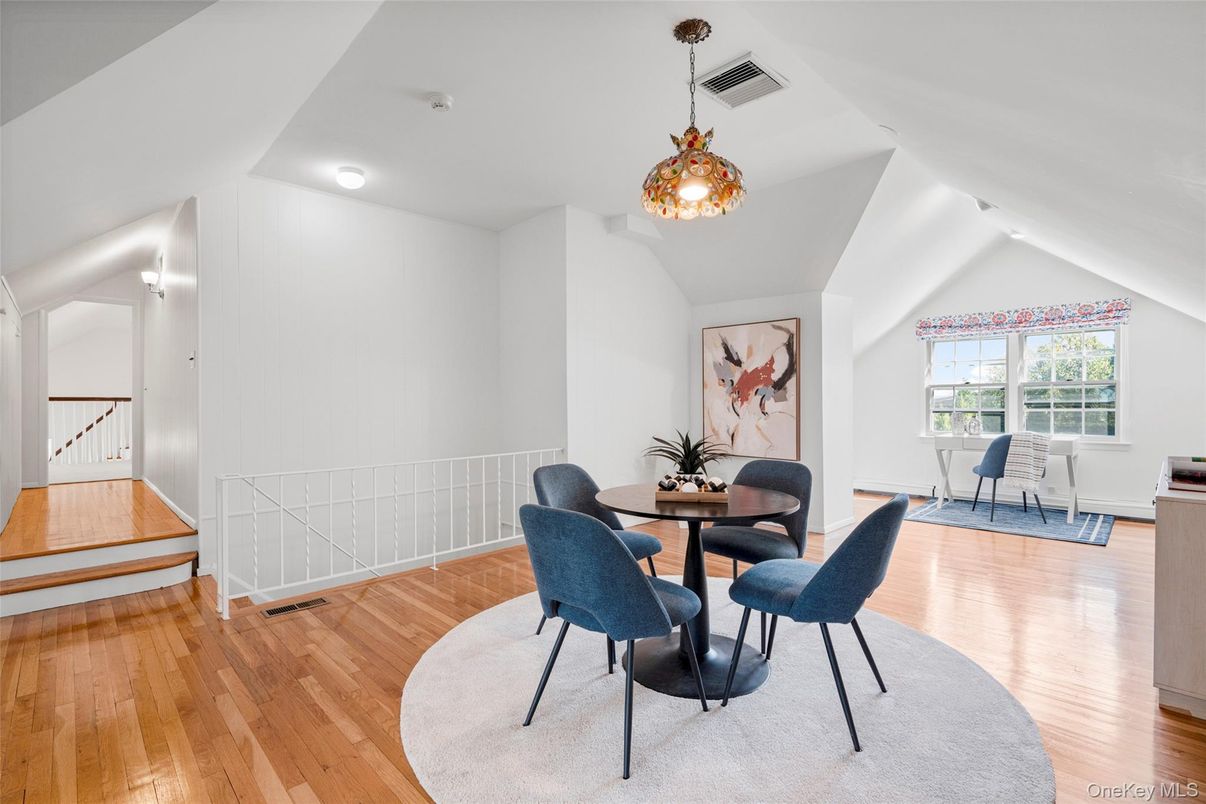 Dining room, Interior, Pendant Lights, Recessed Lighting, Wood Texture Flooring