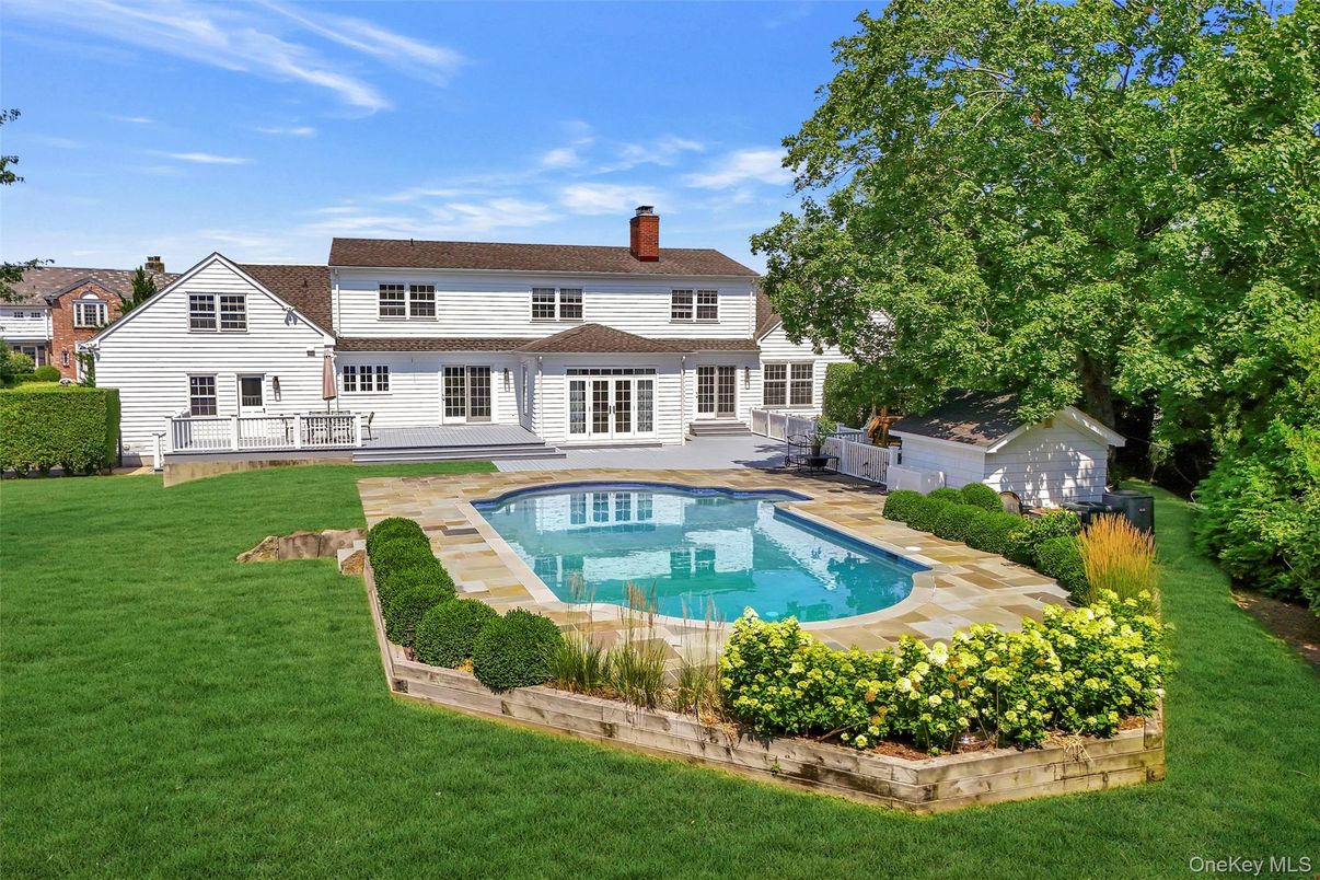 Backyard, Exterior, Pool