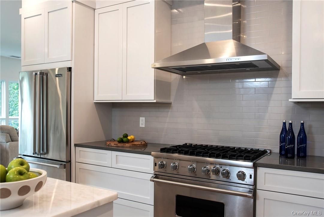 Interior, Kitchen, Stainless Steel Appliances
