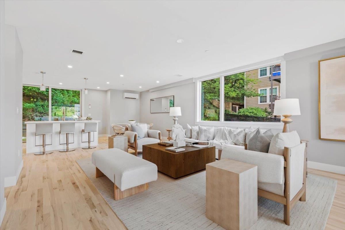 Interior, Living room, Pendant Lights, Recessed Lighting, Wood Texture Flooring