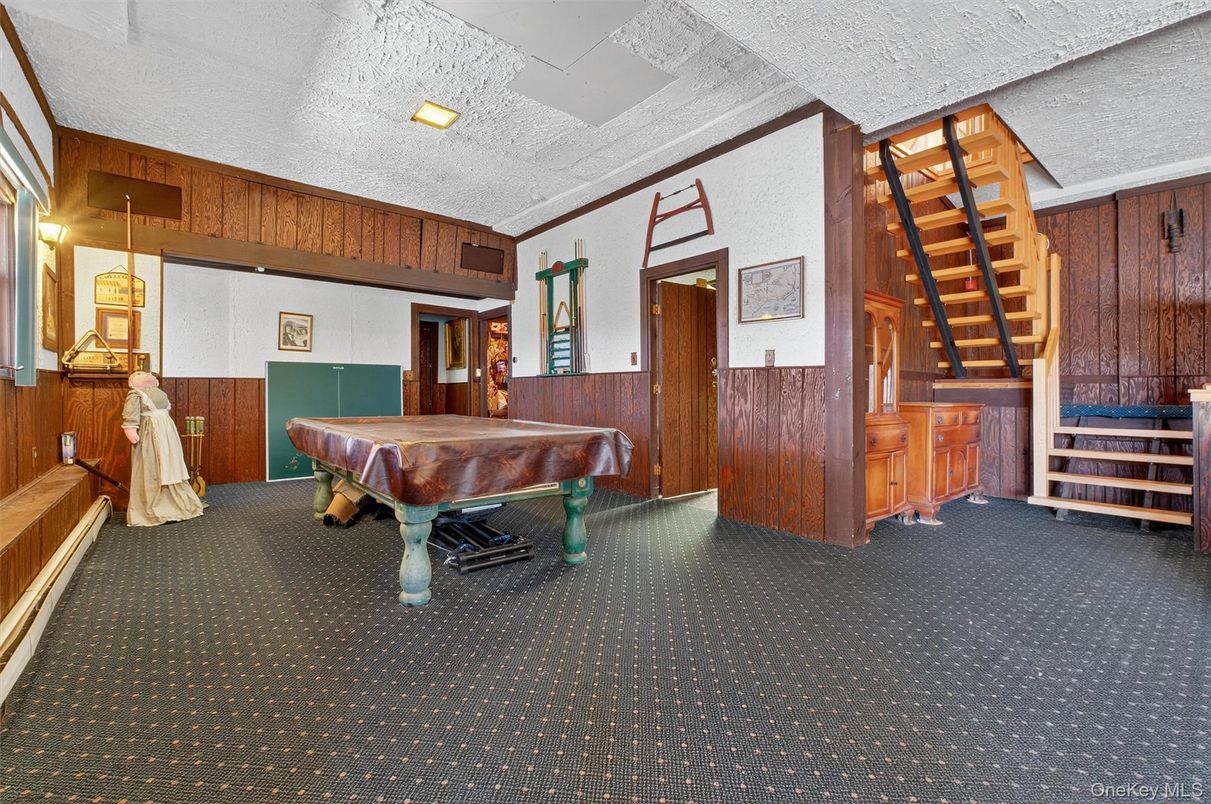 Billiard Table, Game Room, Interior, Wooden Walls