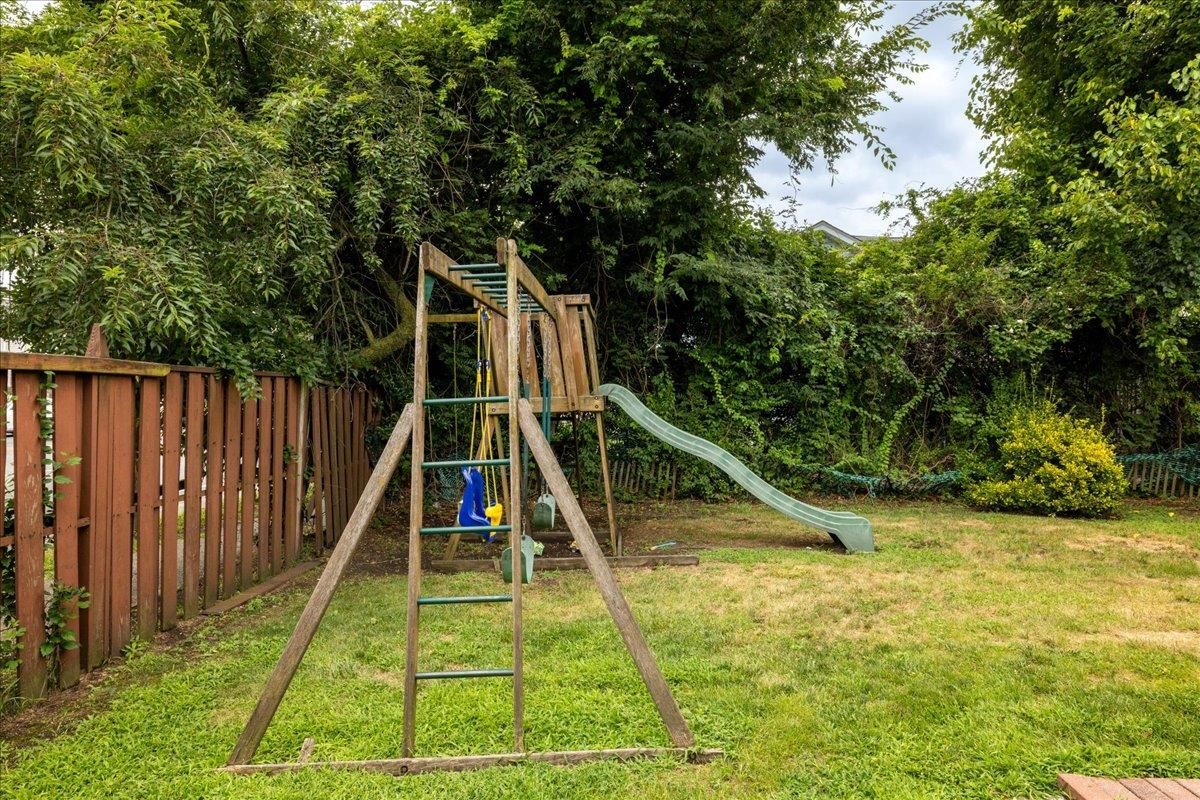 Backyard, Exterior, Playground