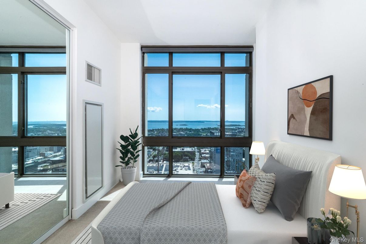 Bedroom, Interior, Water