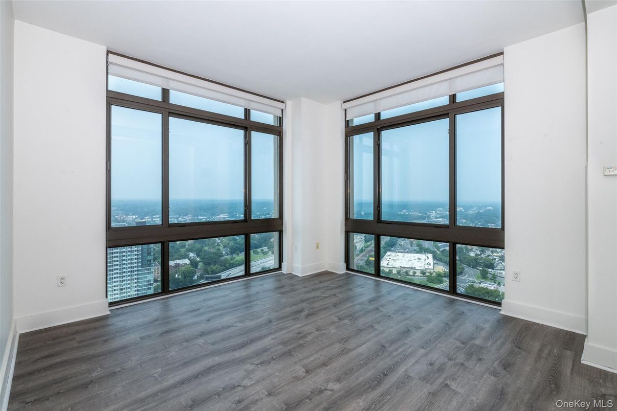 Empty room, Interior, Water, Wood Texture Flooring