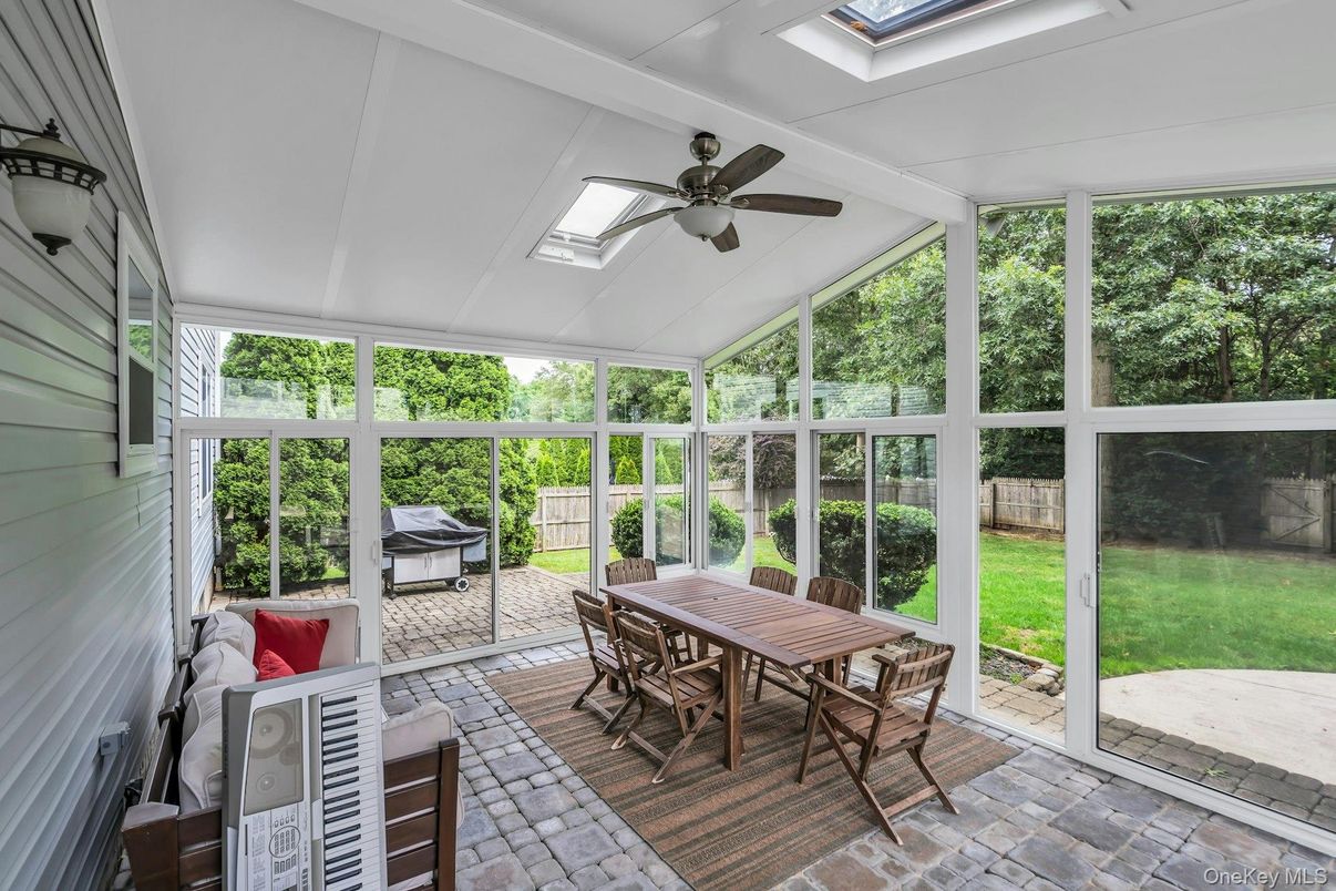 Dining room, Interior, Sun Room