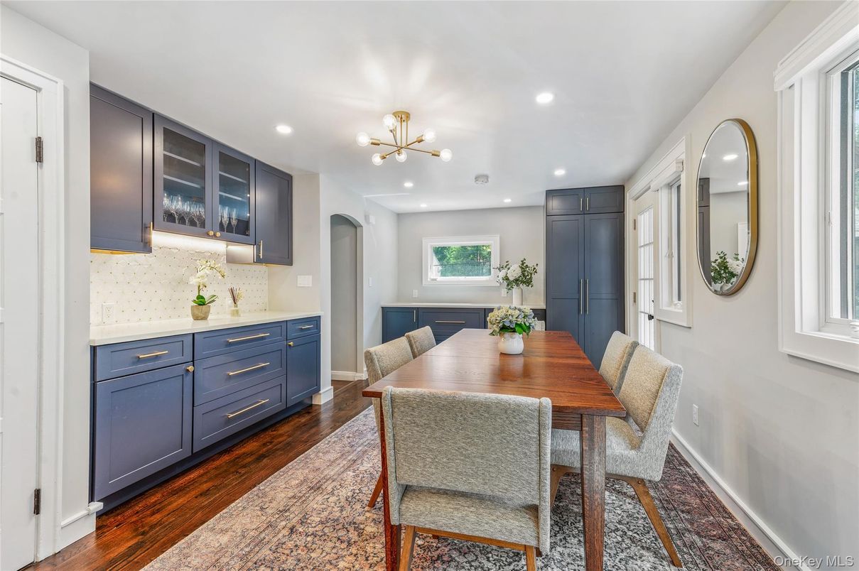 Dining room, Interior, Pendant Lights, Recessed Lighting, Wood Texture Flooring