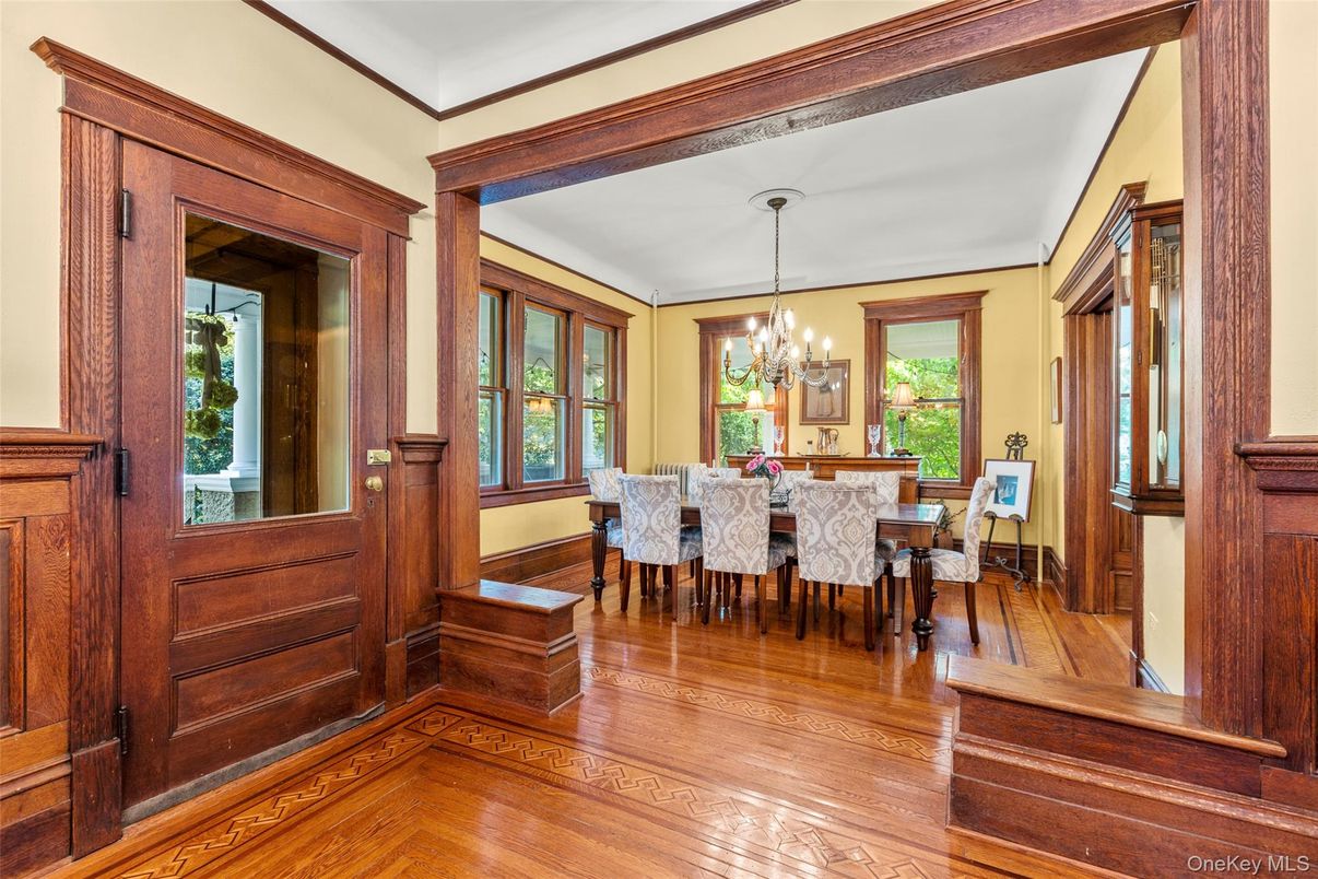Chandelier, Dining room, Interior, Wood Texture Flooring