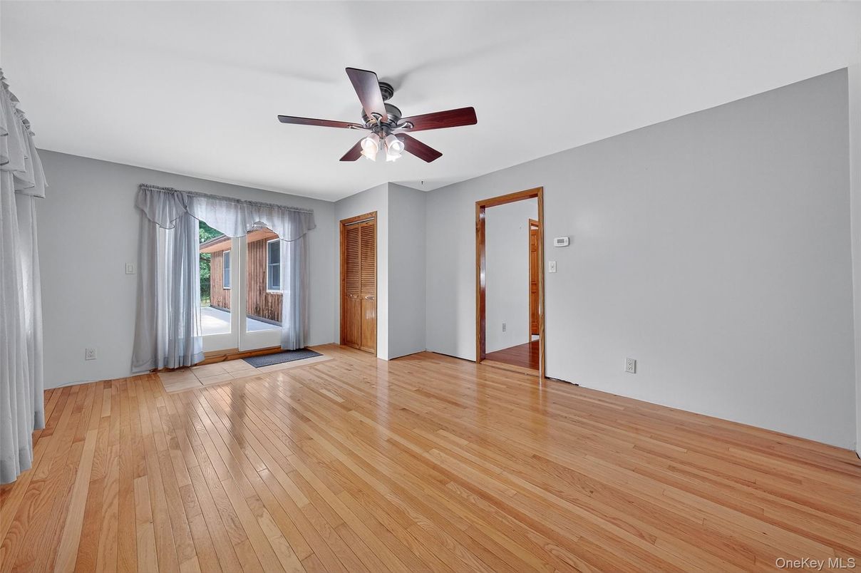 Empty room, Interior, Wood Texture Flooring