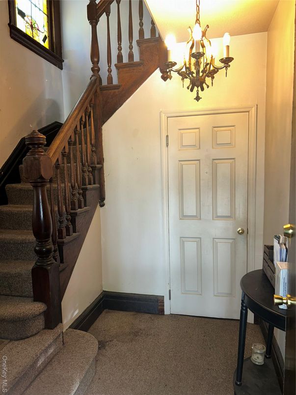 Chandelier, Interior