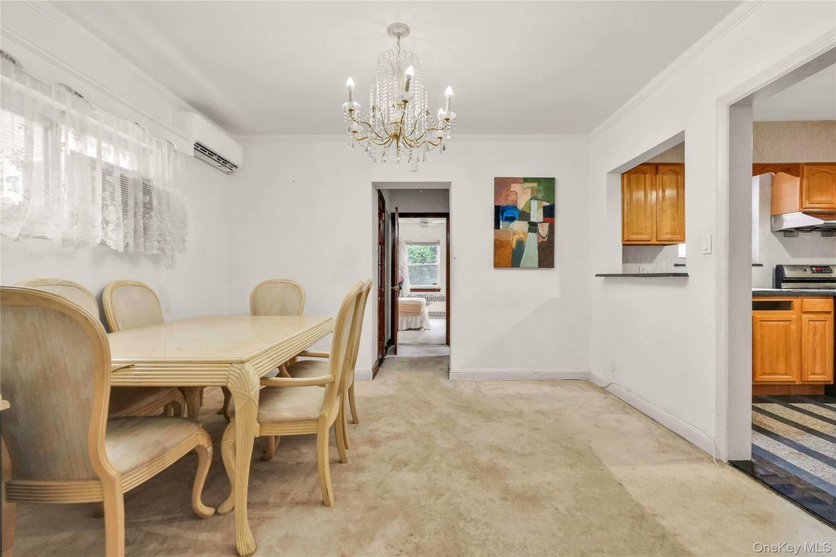 Chandelier, Dining room, Interior