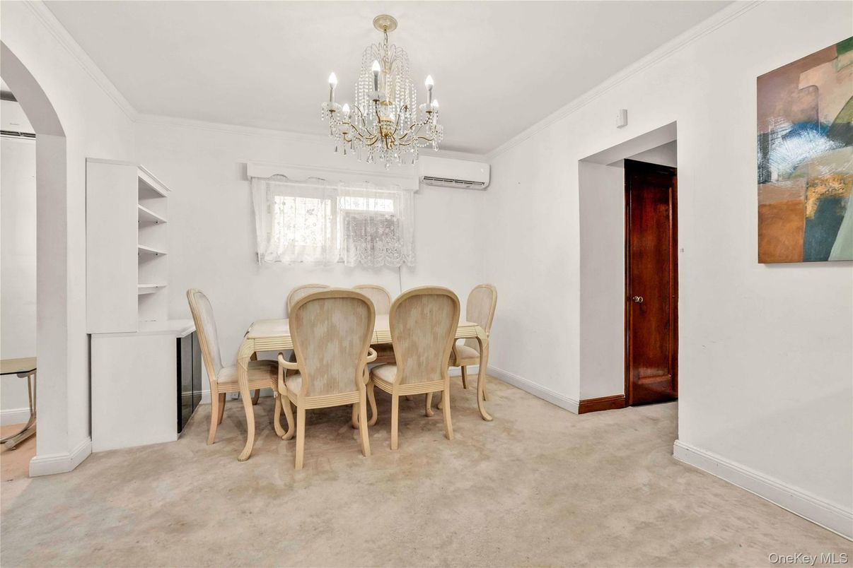 Chandelier, Dining room, Interior