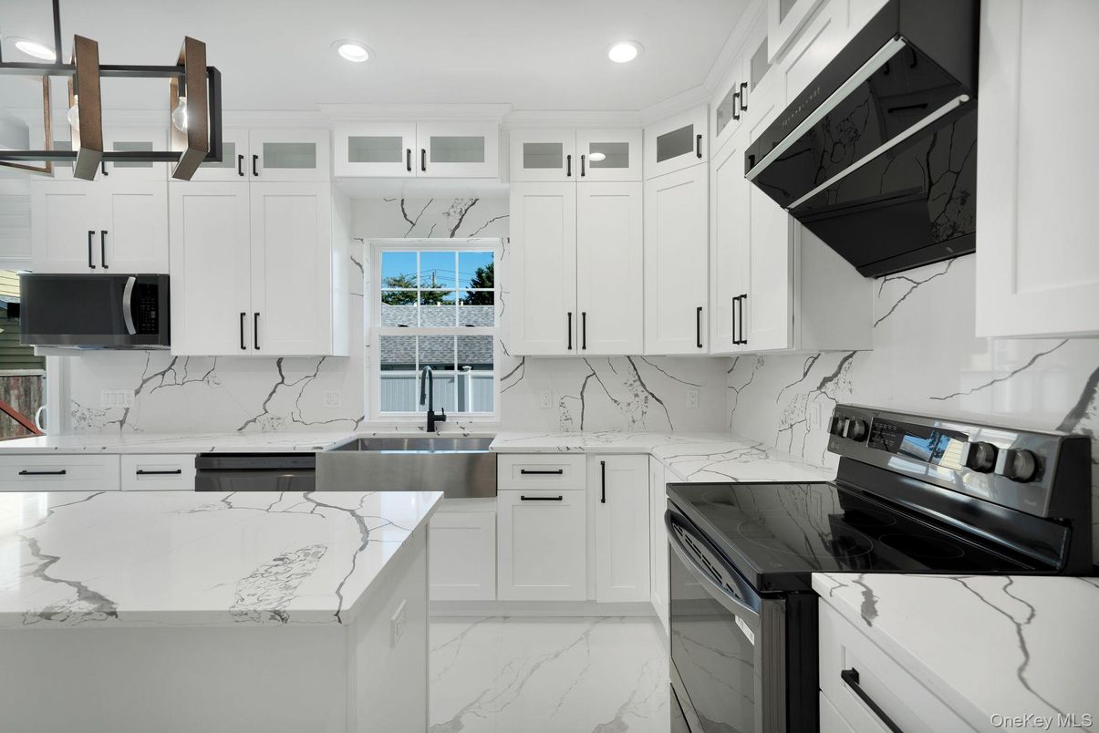 Interior, Kitchen, Marble, Marble Walls, Recessed Lighting