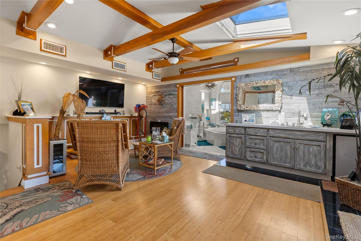 Dining room, Fireplace, Interior, Recessed Lighting, Wooden Beams, Wood Texture Flooring