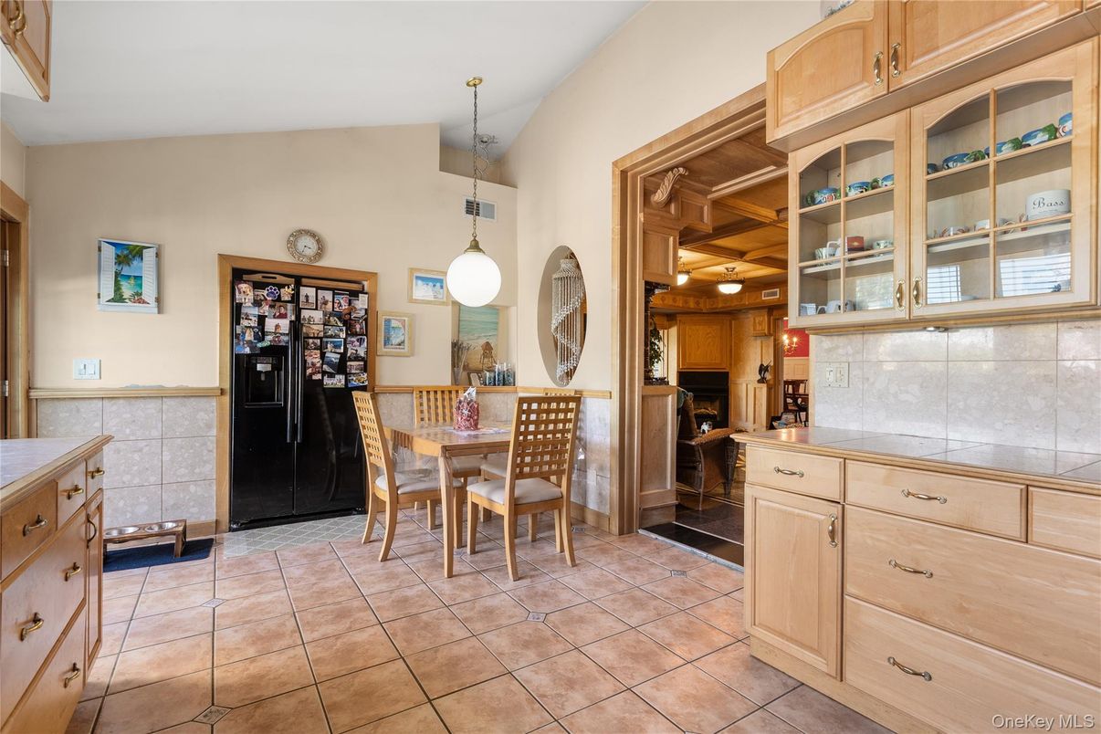 Dining room, Interior, Kitchen, Pendant Lights