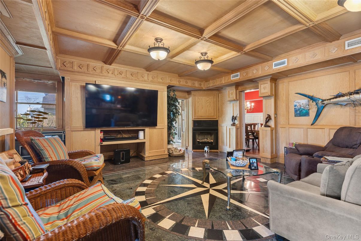 Fireplace, Interior, Living room