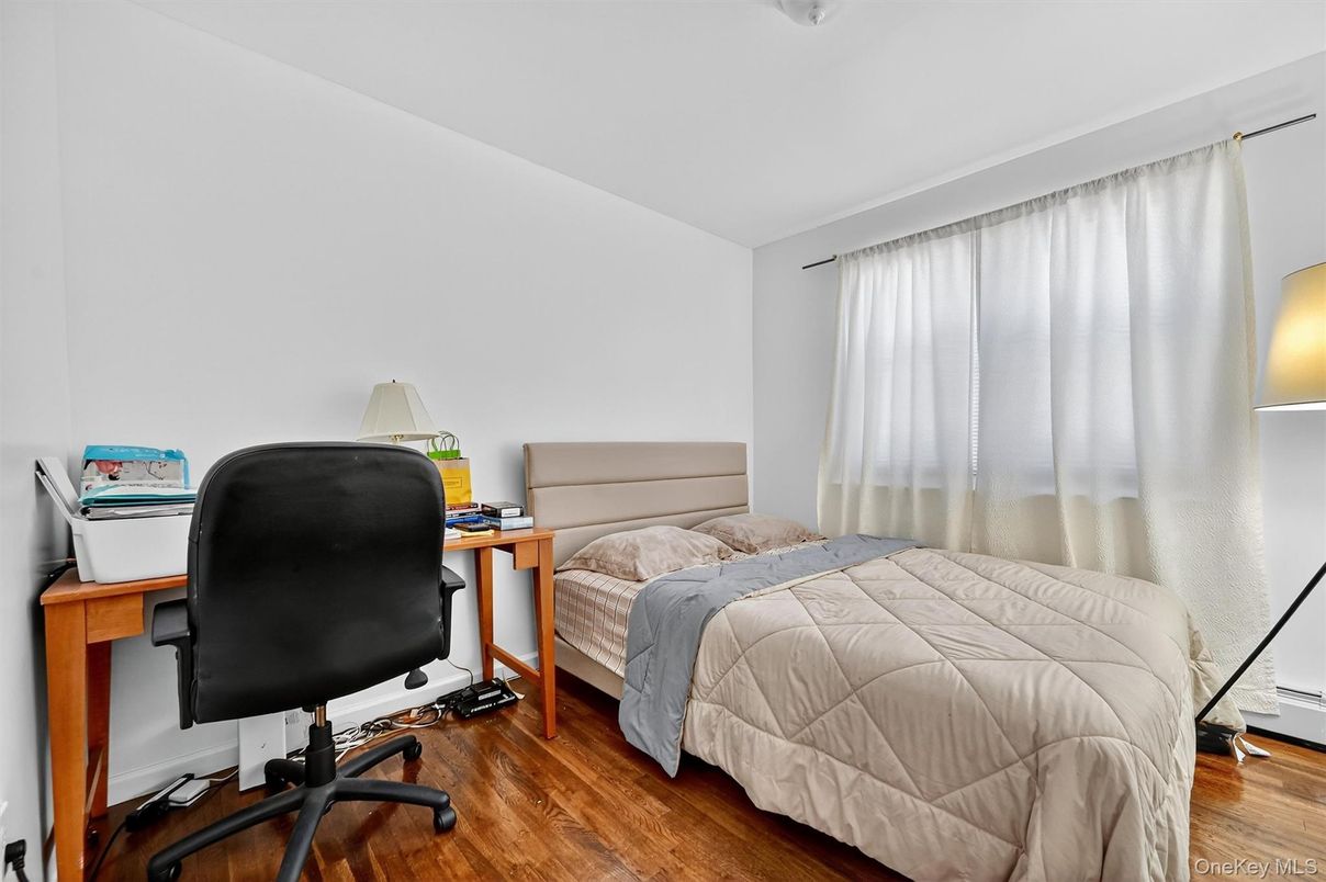 Bedroom, Home Office, Interior, Wood Texture Flooring