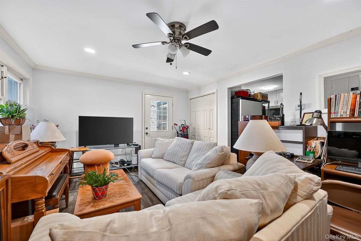 Interior, Living room, Recessed Lighting