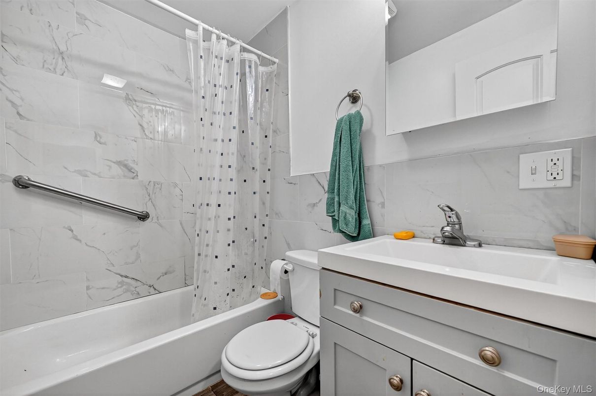 Bathroom, Interior, Marble Walls