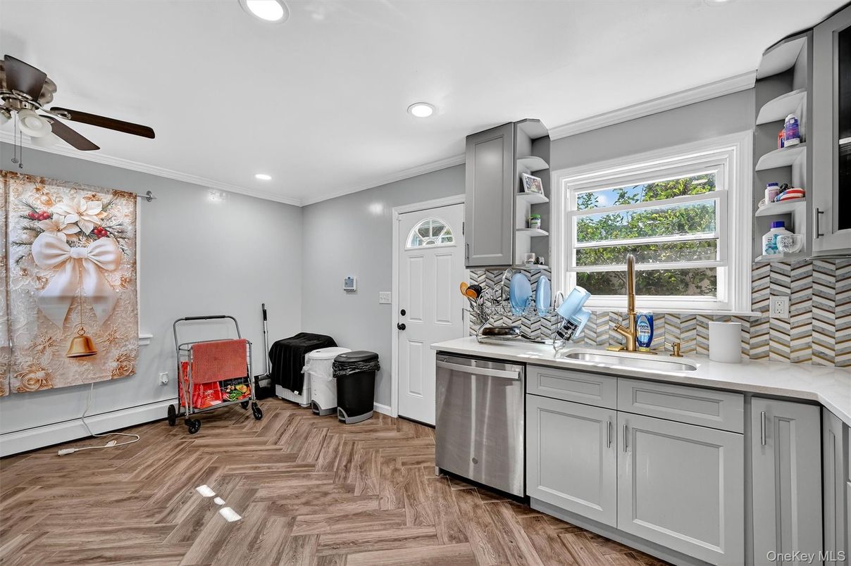 Interior, Kitchen, Recessed Lighting, Wood Texture Flooring