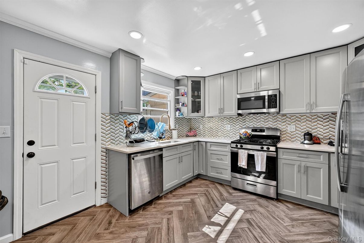 Interior, Kitchen, Recessed Lighting, Stainless Steel Appliances, Wood Texture Flooring