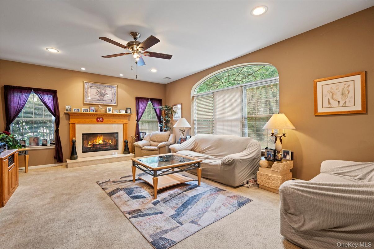 Fireplace, Interior, Living room, Recessed Lighting