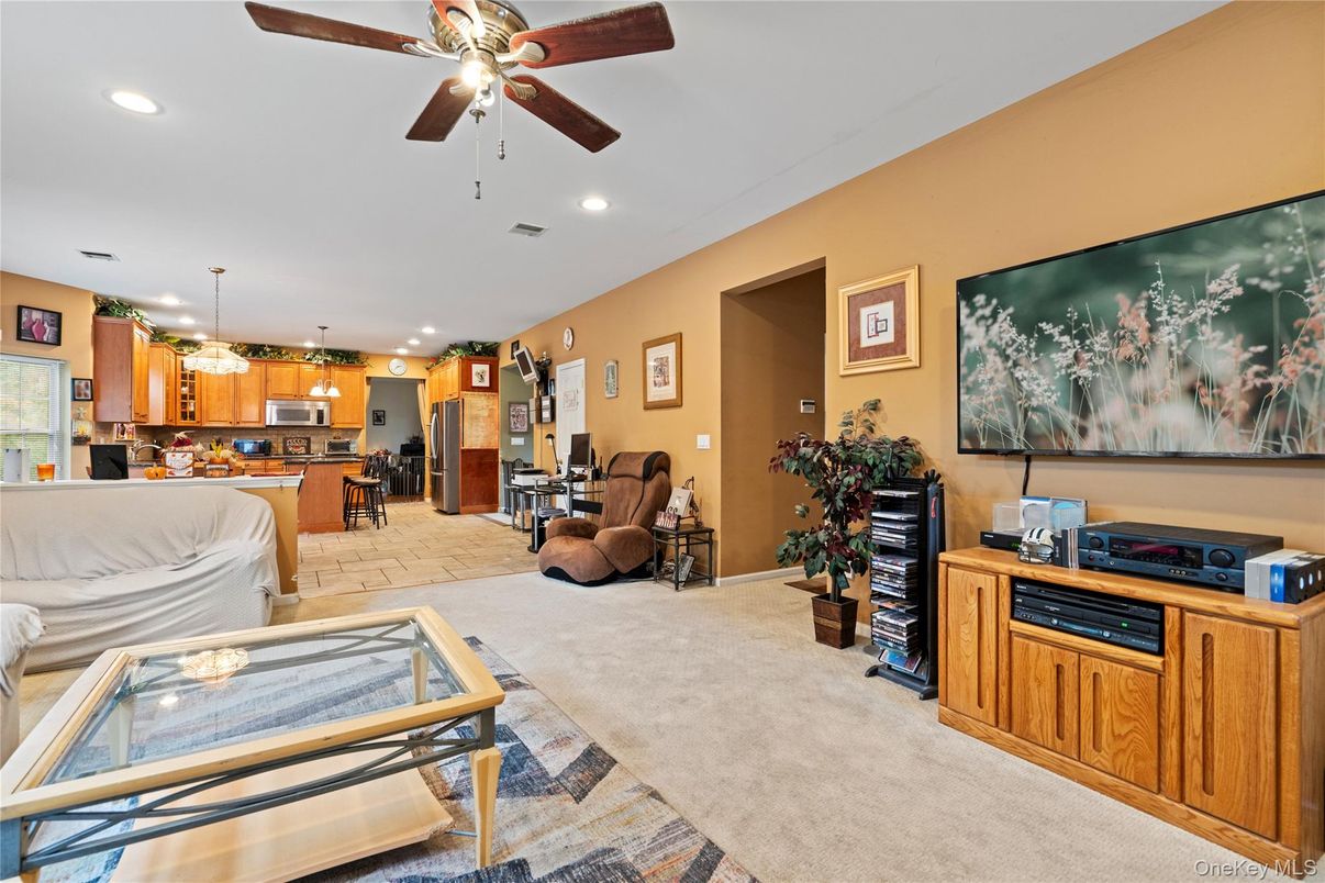 Dining room, Interior, Kitchen, Pendant Lights, Recessed Lighting