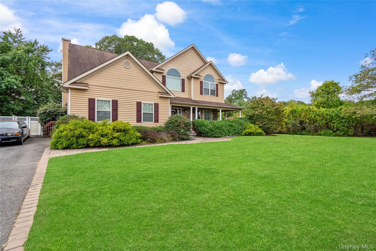 Backyard, Exterior, Facade, Brick Traditional