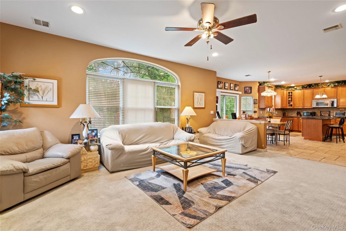 Interior, Kitchen, Living room, Pendant Lights, Recessed Lighting