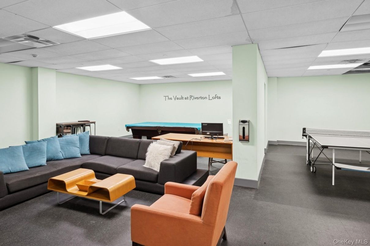 Billiard Table, Game Room, Interior, Living room, Recessed Lighting