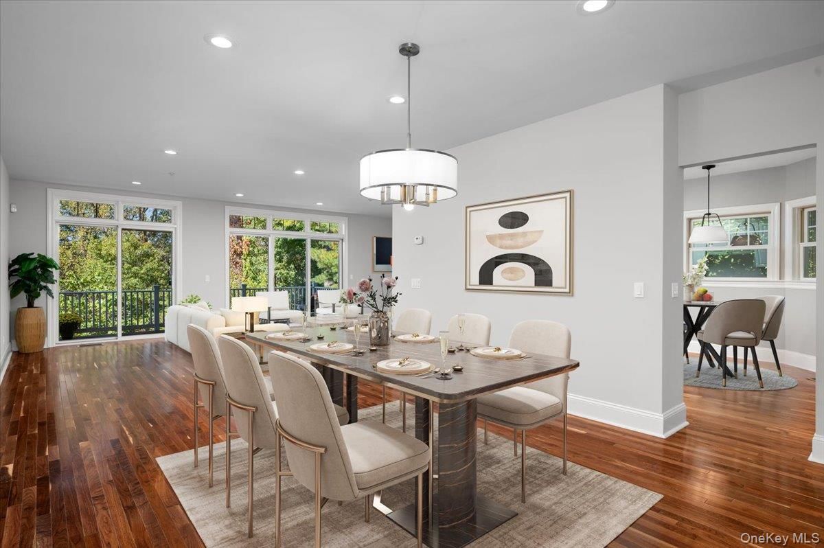 Chandelier, Dining room, Interior, Recessed Lighting, Wood Texture Flooring