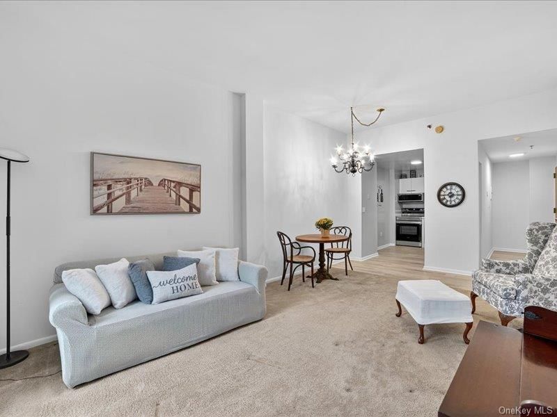 Chandelier, Dining room, Interior, Living room, Stainless Steel Appliances